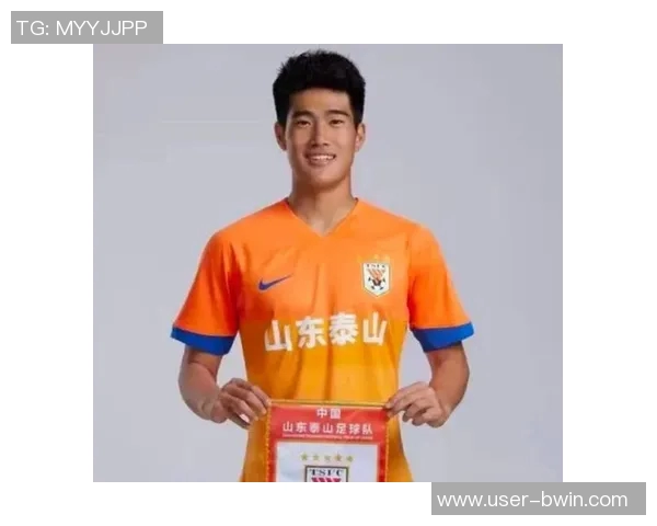 山东泰山B队彭啸荣膺本赛季中乙联赛最佳青年球员称号