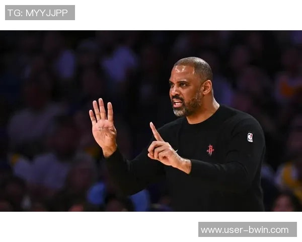 关键时刻KD表现消极最后一球不该交给申京投篮