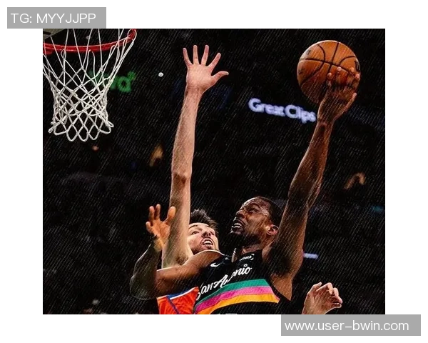 文班亚马半场替补表现稳健11分钟内贡献7分4板正负值1展现潜力